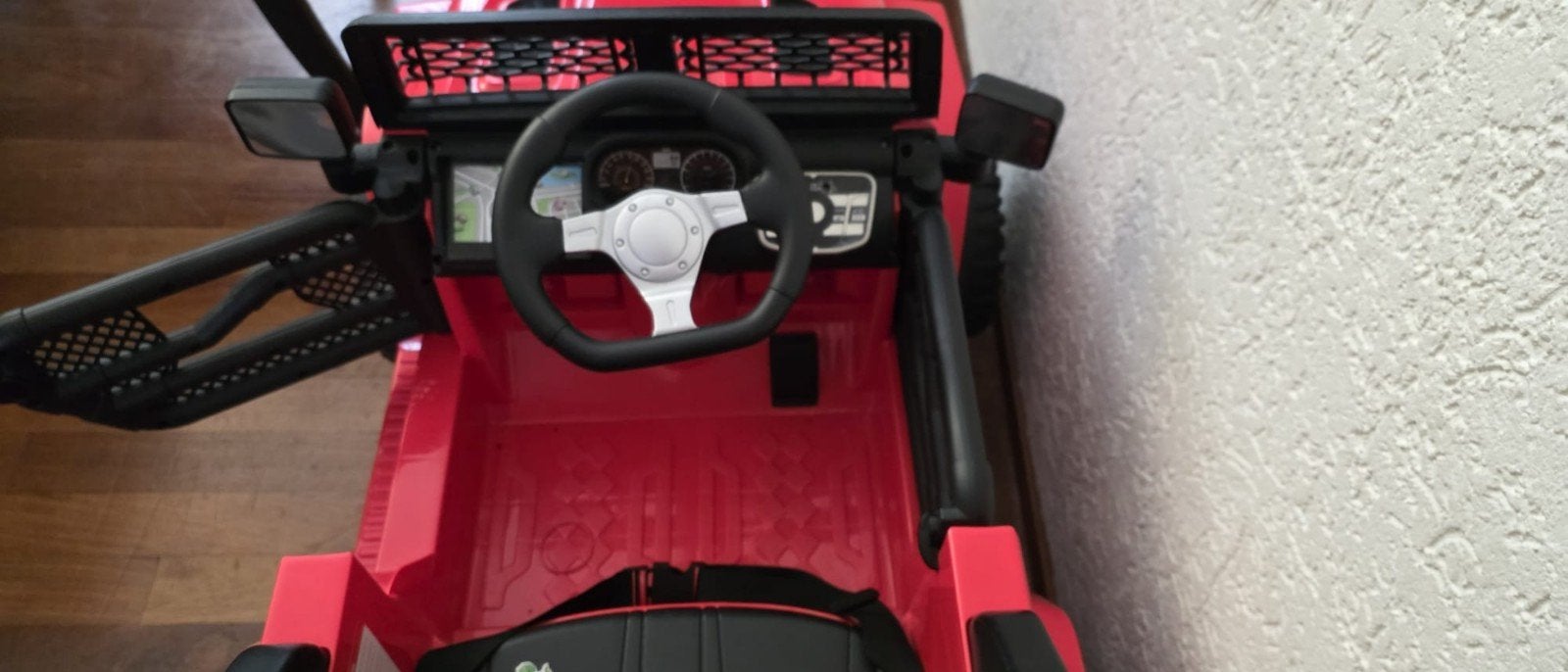 Rode elektrische kinderauto 4x4 Jeep, Gebruikt