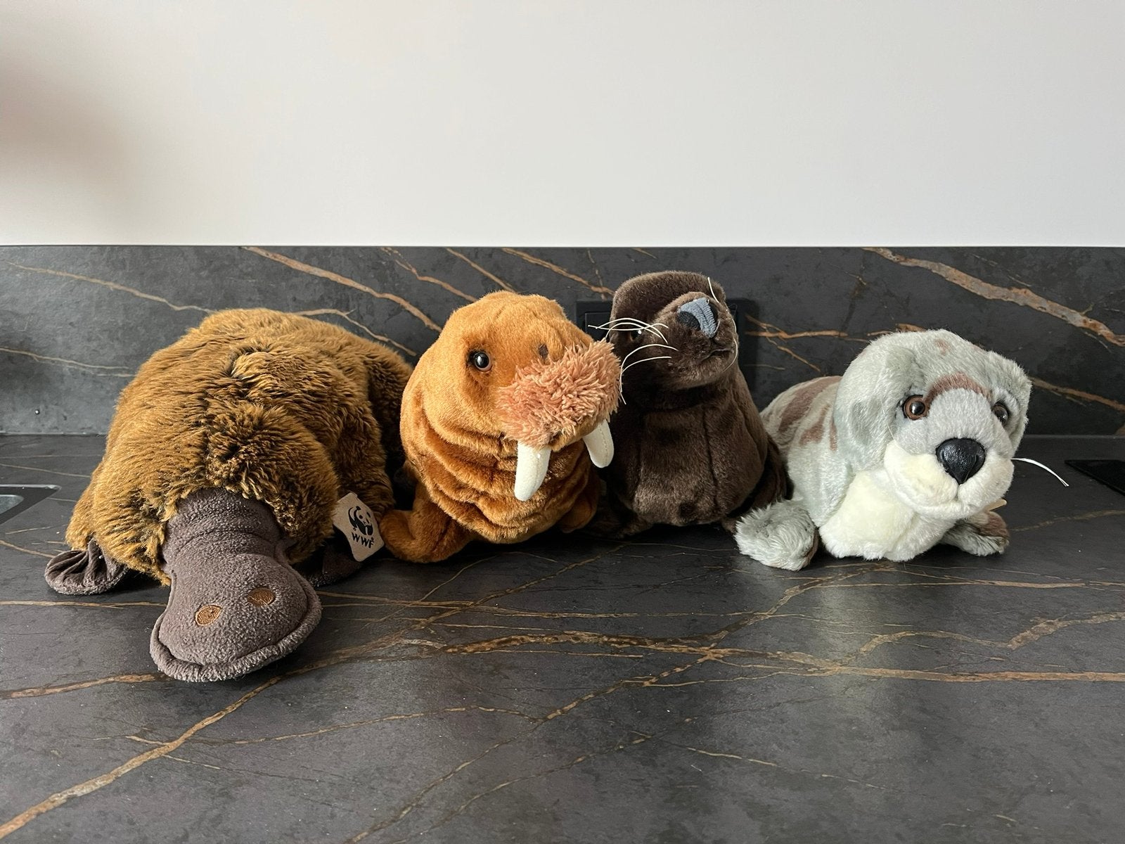 WNF/WWF zeedieren: zeehond, zeeleeuw, walrus knuffels, Ophalen of Verzenden, Nieuw, Overige typen