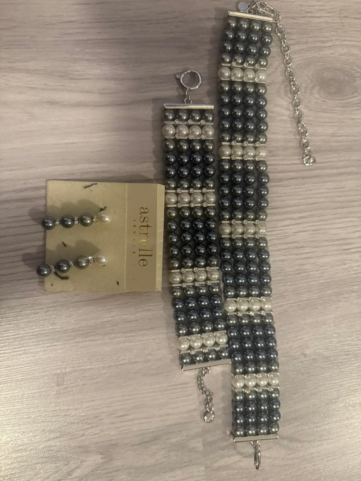 Astrelle 3 delige parel swarovski set twv 299 eueo, Ophalen of Verzenden, Nieuw