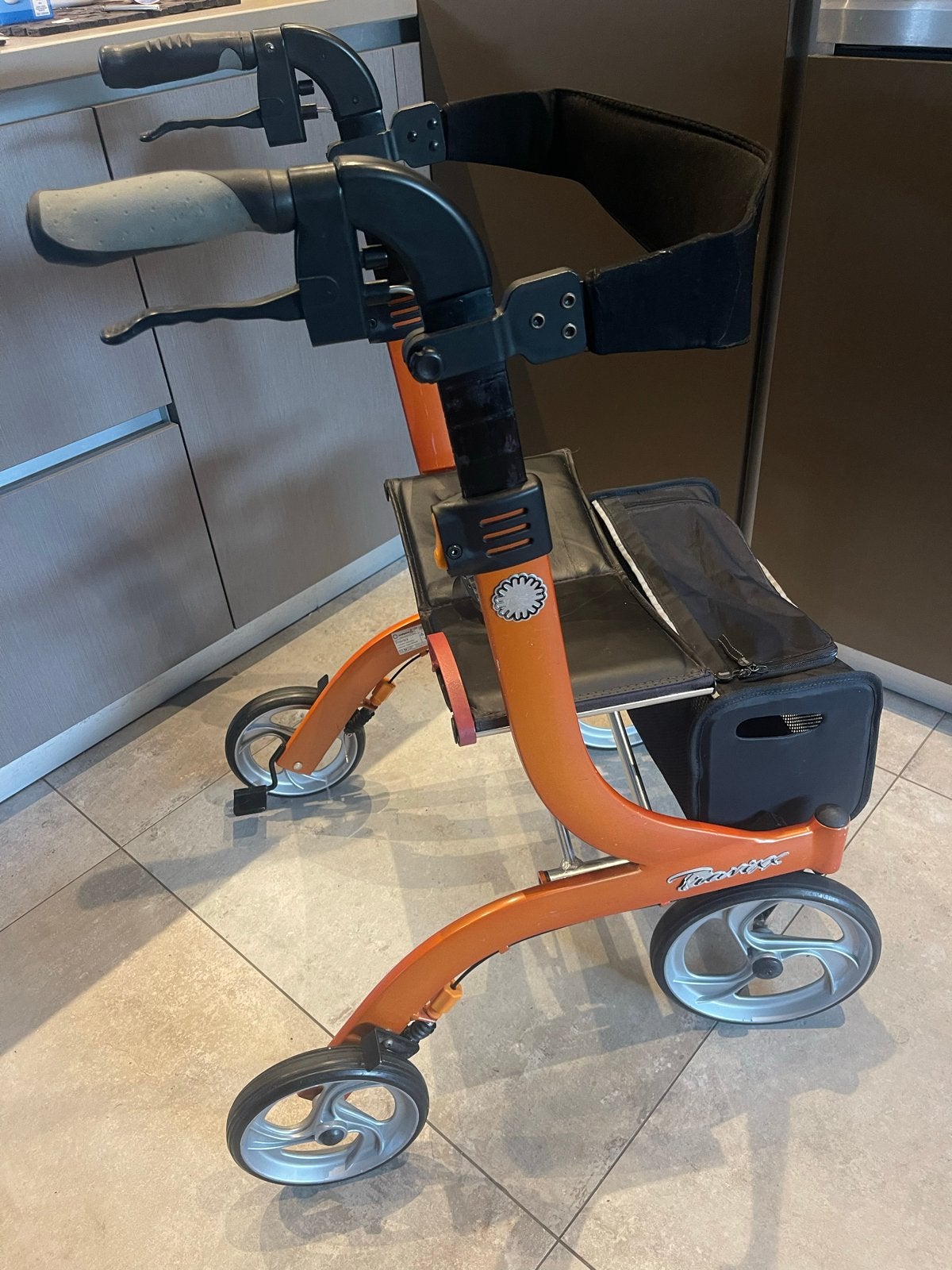 Goede rollator travixx medipoint inklapbaar, Ophalen, Opvouwbaar, Gebruikt
