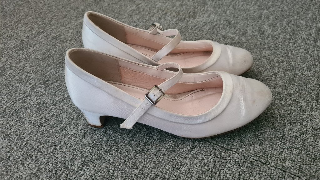 Elegante witte bruidsschoenen met lage hak, Rainbow, Schoenen met lage hakken, Wit, Ophalen of Verzenden
