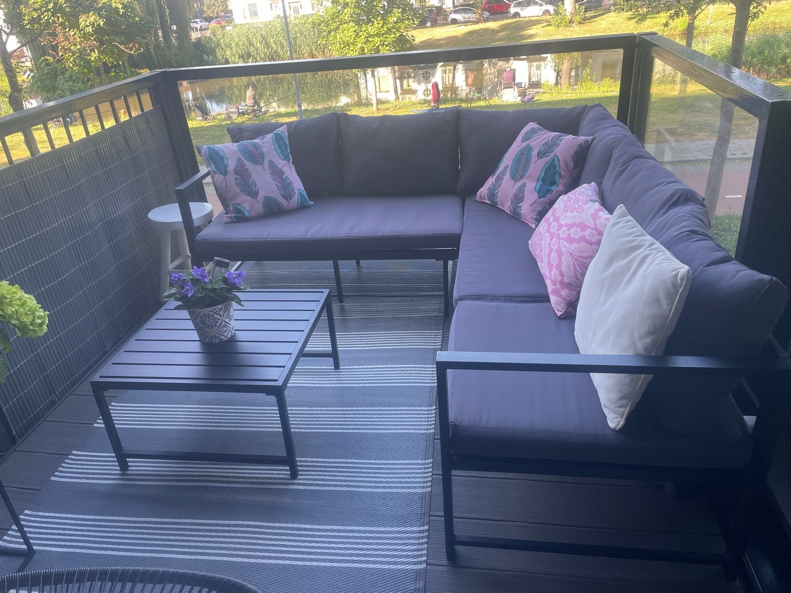 Comfortabele loungebank met salontafel, Ophalen, 4 zitplaatsen, Aluminium, Zo goed als nieuw