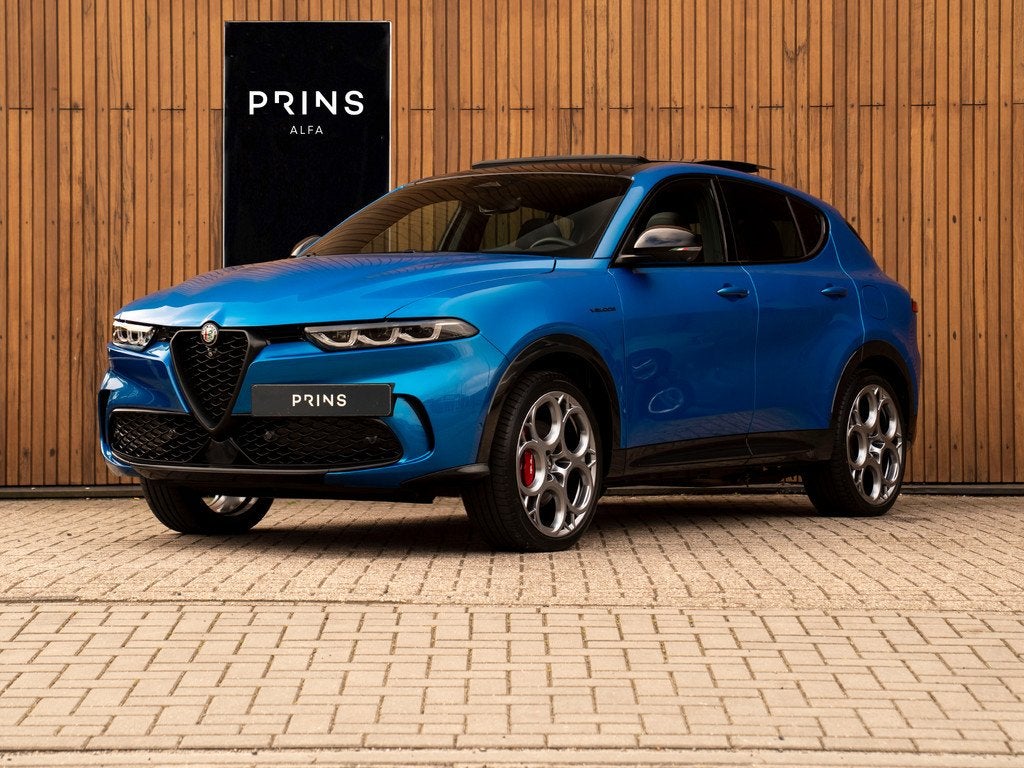 Alfa Romeo Tonale 1.3T PHEV 280pk Veloce | Full option | Pan, Auto's, Alfa Romeo, Automaat, 77 km/l, Gebruikt, Zwart