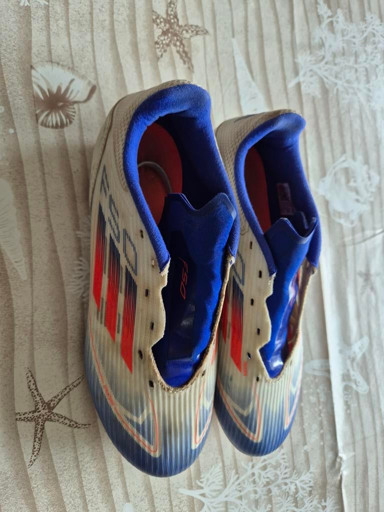 Voetbalschoenen Adidas F50, Ophalen