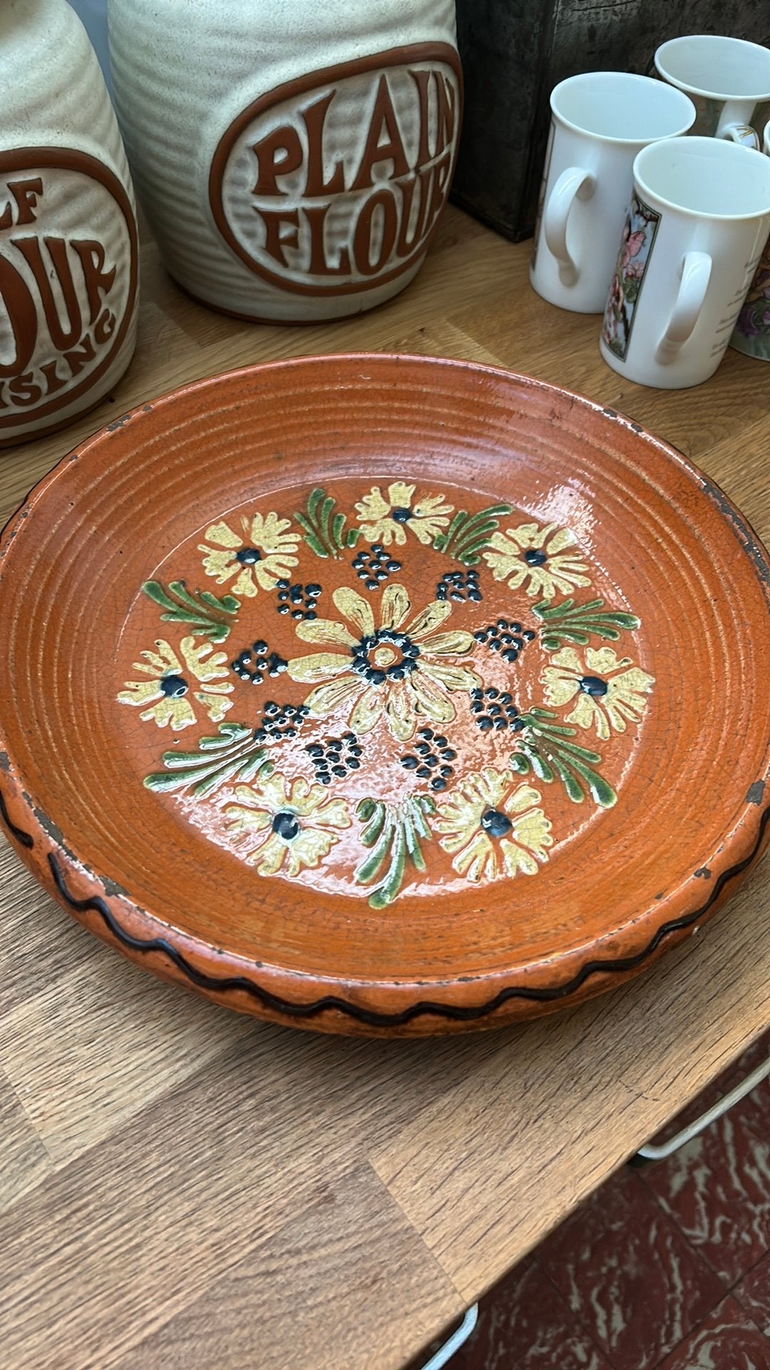 Prachtige grote oude terracotta Spaanse? aardewerk schaal, Ophalen of Verzenden, Overige stijlen, Aardewerk, Schaal of Schalen