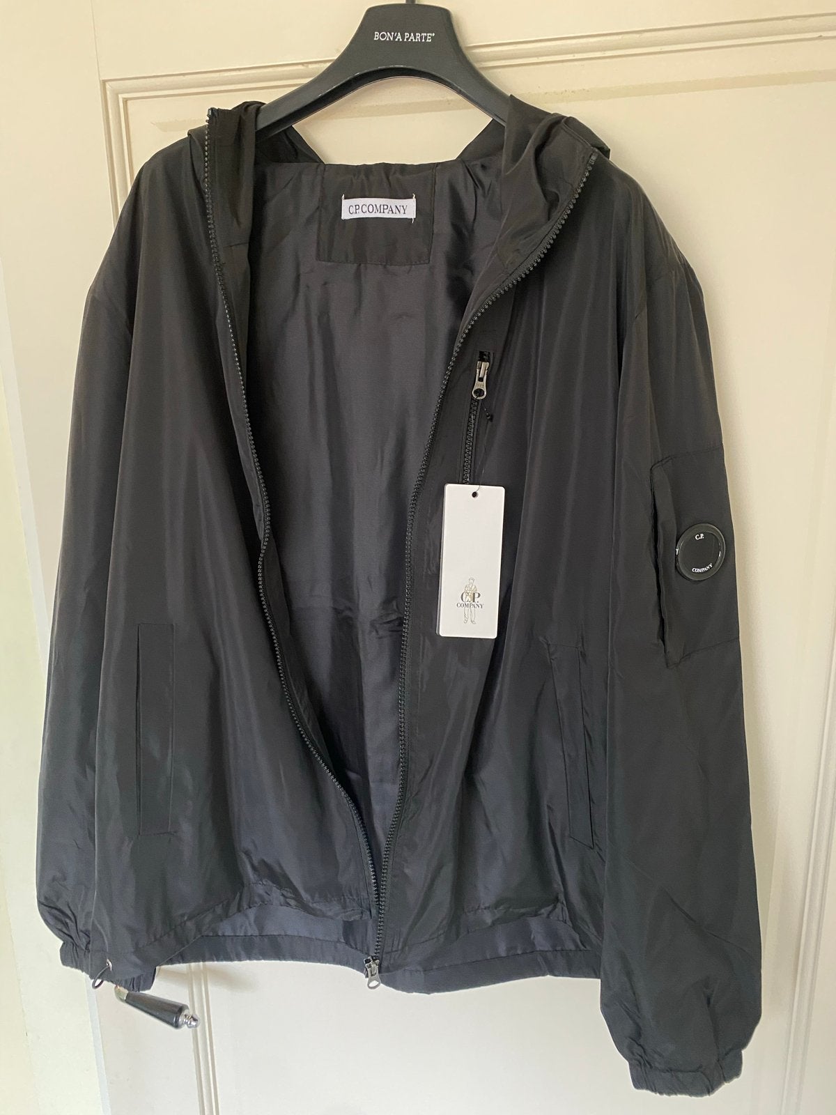 CP Company jas - Nieuw met labels, Ophalen of Verzenden, Nieuw, Maat 48/50 (M), Zwart