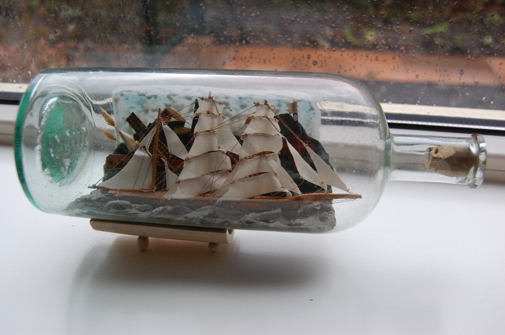 scheepje in fles, Ophalen, Zo goed als nieuw, Zeilboot, Schaalmodel