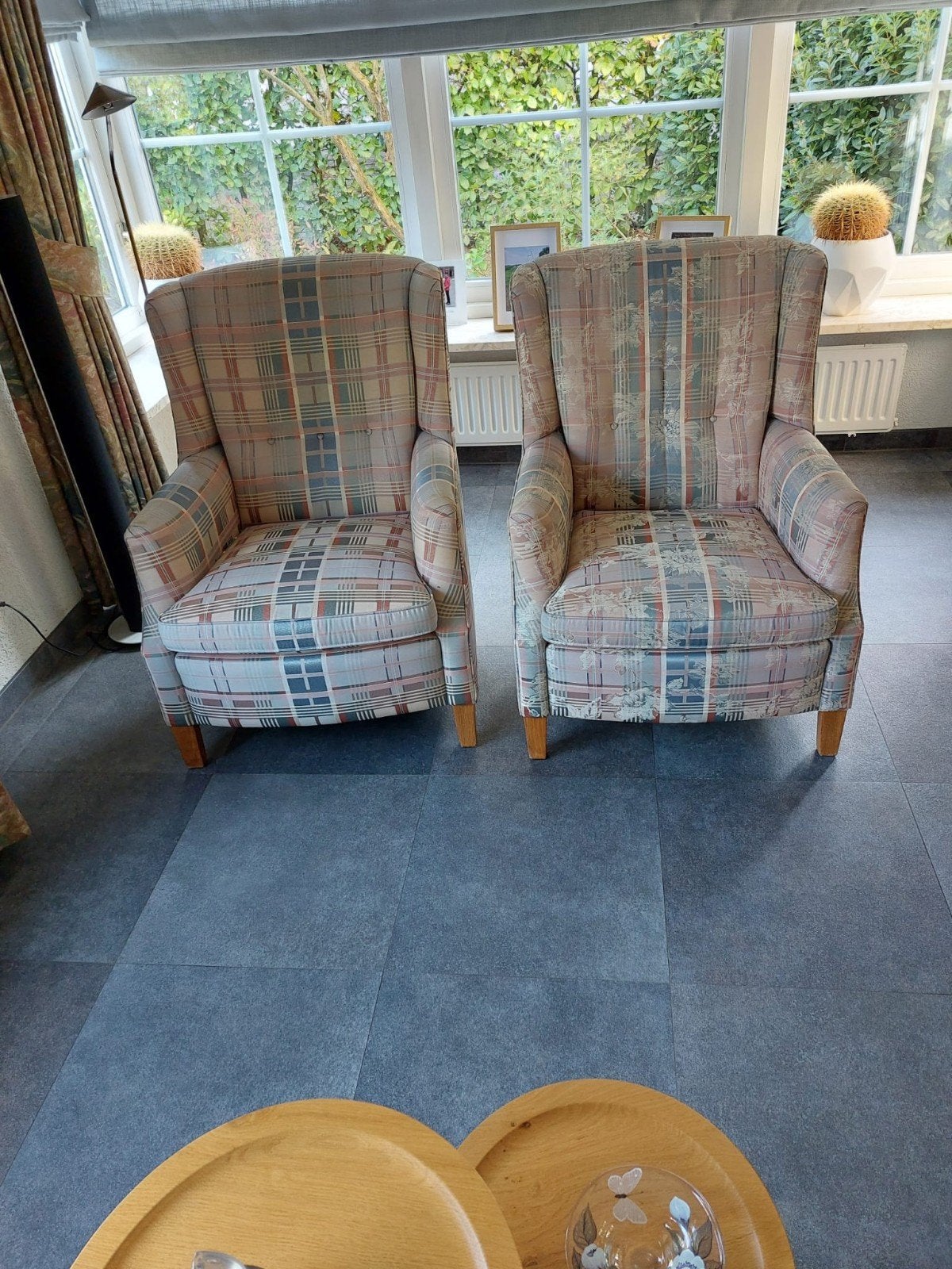 Twee comfortabele fauteuils met Schotse ruit, Ophalen, Gebruikt, Twee, Overige kleuren