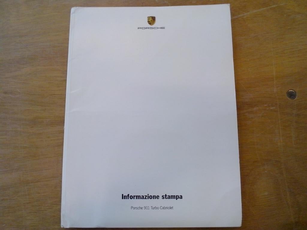2x Porsche persmappen 911 Turbo Cabriolet + RS Spyder 2007, Ophalen of Verzenden, Zo goed als nieuw, Porsche
