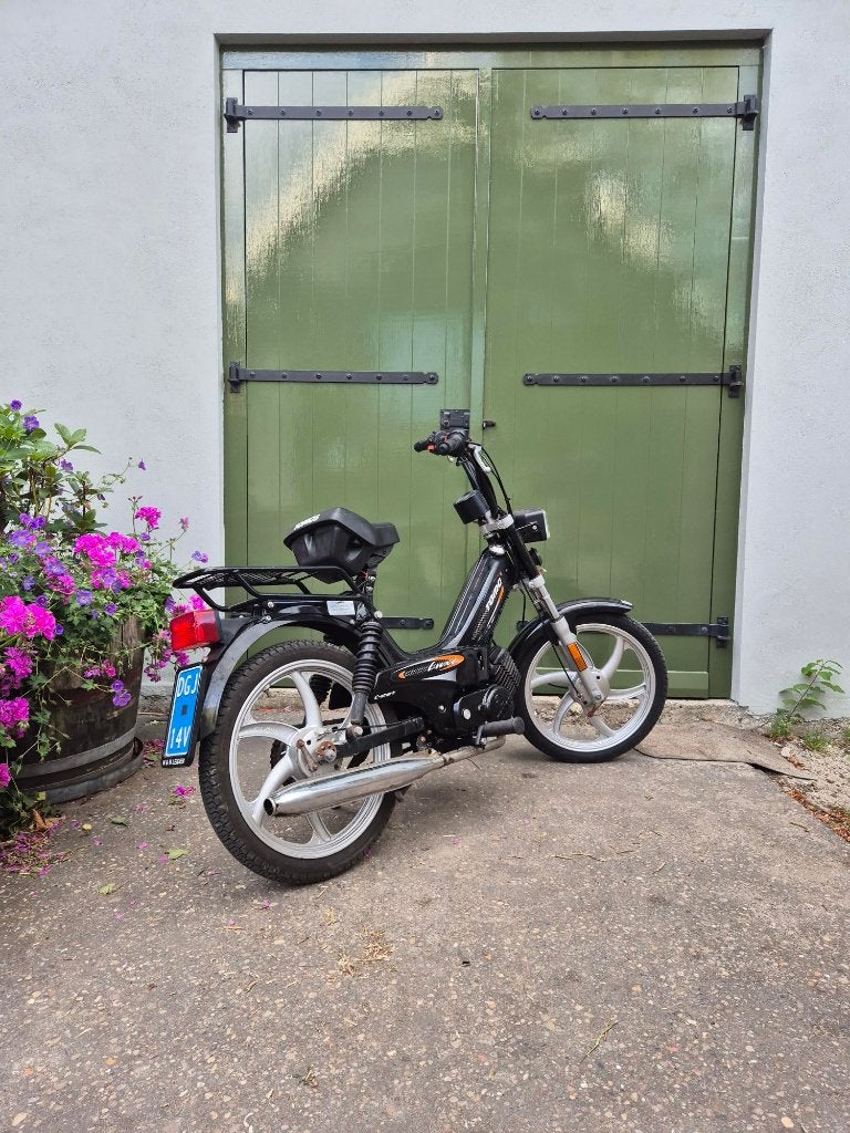 Goed werkende Tomos snorfiets met e-start, Fietsen en Brommers, Brommers | Tomos, Zo goed als nieuw, Overige modellen, Maximaal 25 km/u
