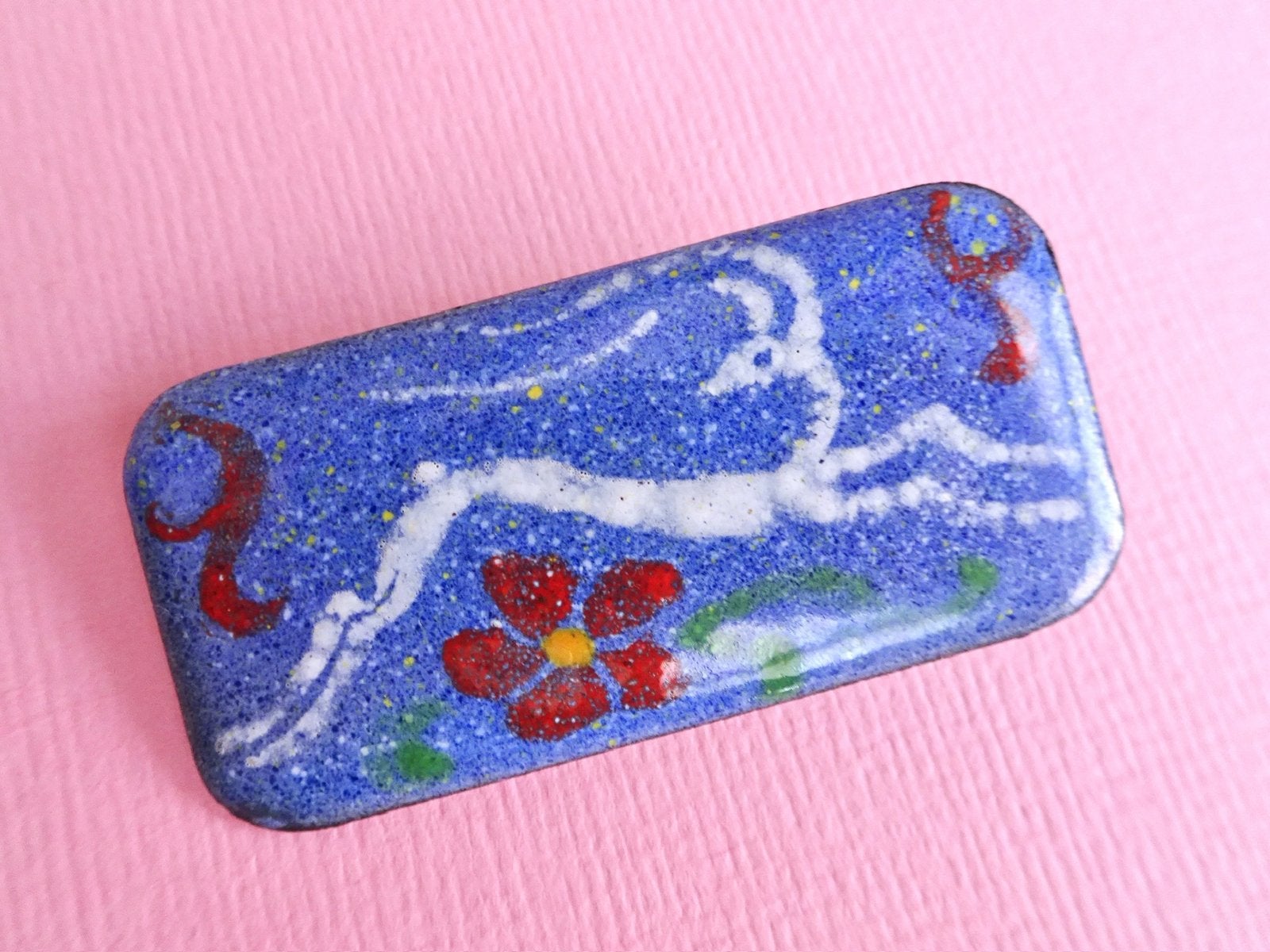 jwg Vintage 60s hert hertje broche emaille blauw wit rood, Sieraden, Tassen en Uiterlijk, Antieke sieraden, Verzenden, Koper, Broche