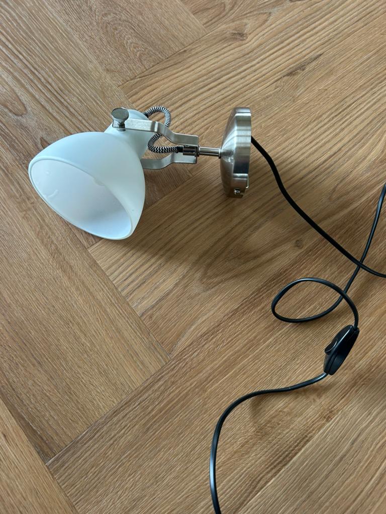 Verstelbare wandlamp met melkglas kap, Ophalen of Verzenden, Zo goed als nieuw