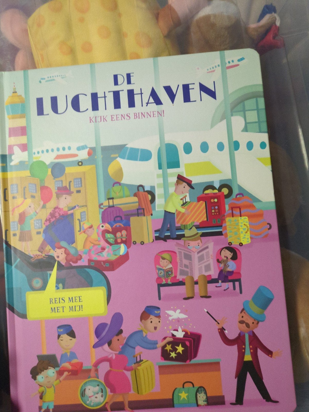 De Luchthaven: Kijk eens binnen! (Zoekboek), Boeken, Ophalen of Verzenden, Zo goed als nieuw, Uitklap-, Voel- of Ontdekboek, 2 tot 3 jaar