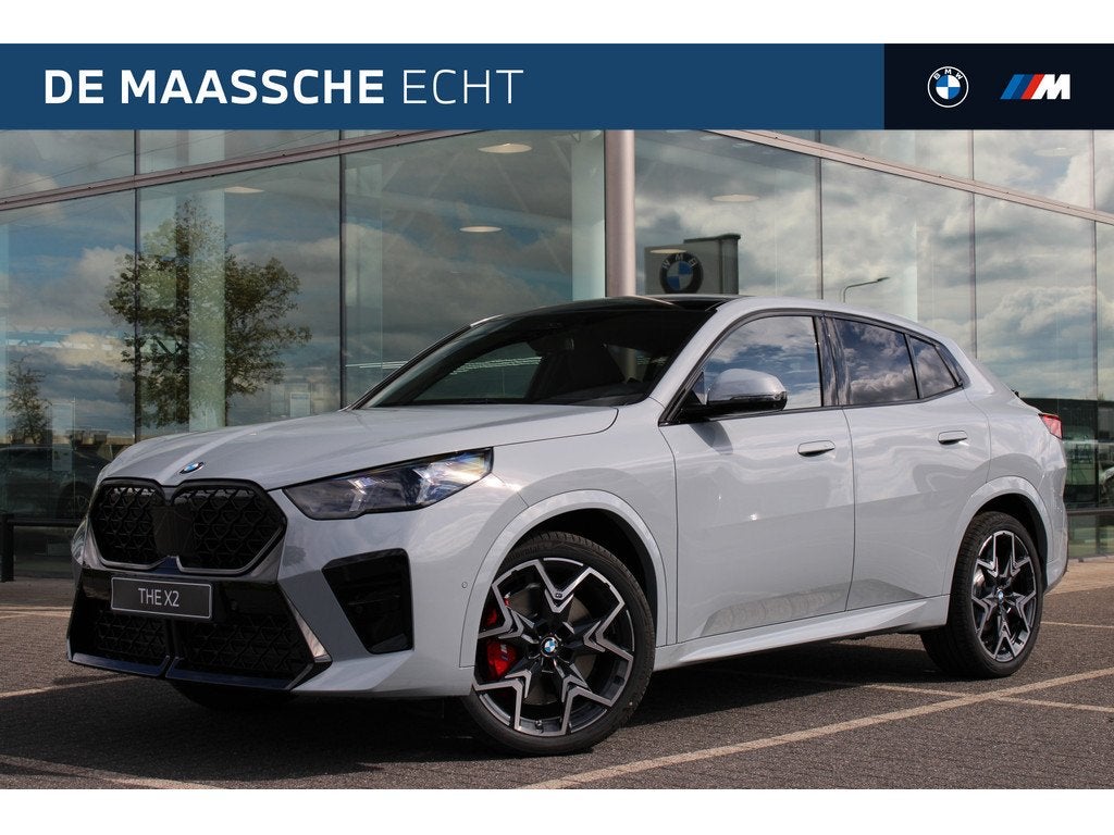 BMW X2 sDrive20i M Sport Automaat / Panoramadak / Sportstoel, Zwart, 156 pk, Bedrijf, Nieuw
