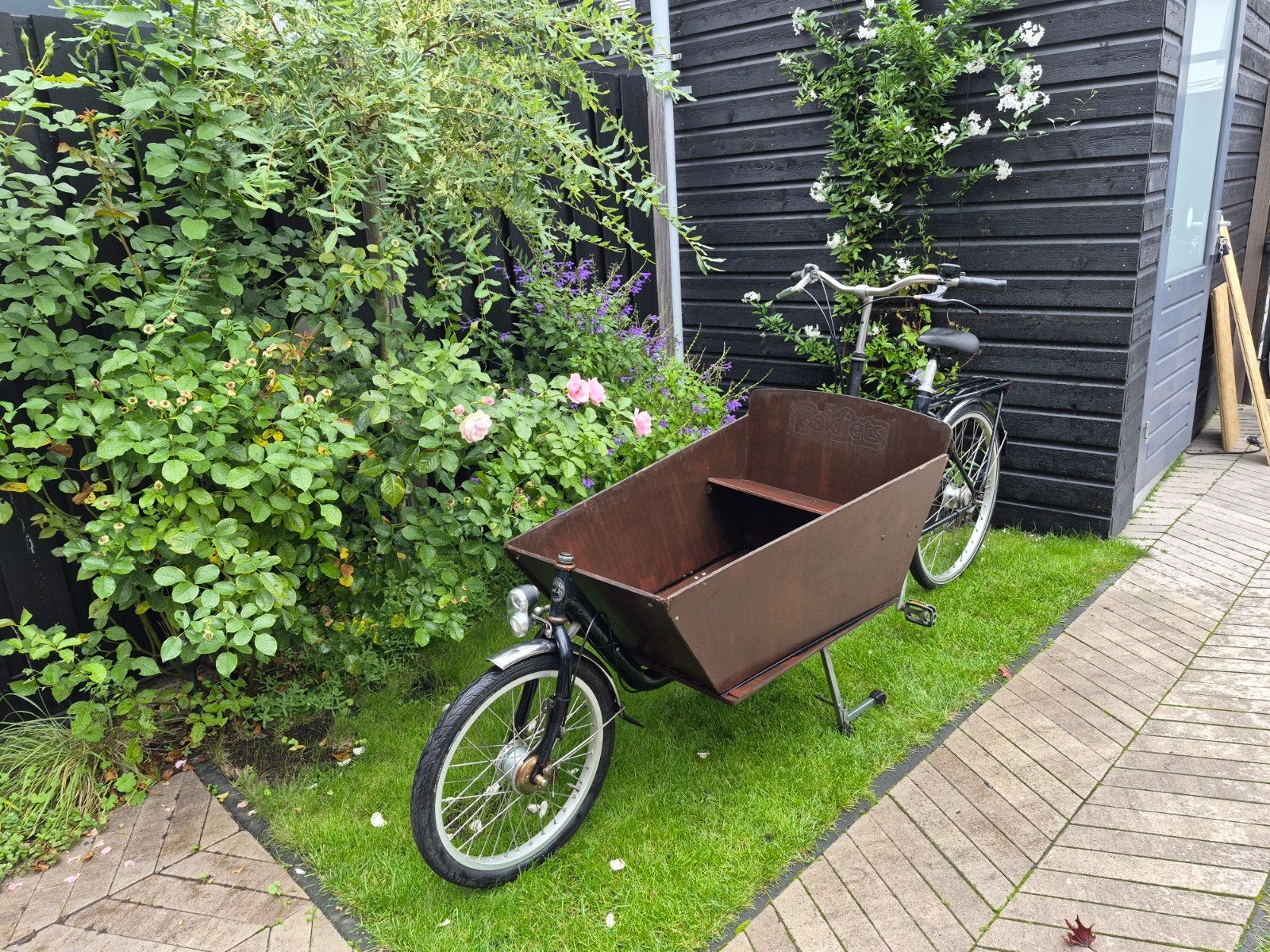 Bakfiets nll met huif, Gebruikt, Huif, 2 kinderen, Ophalen