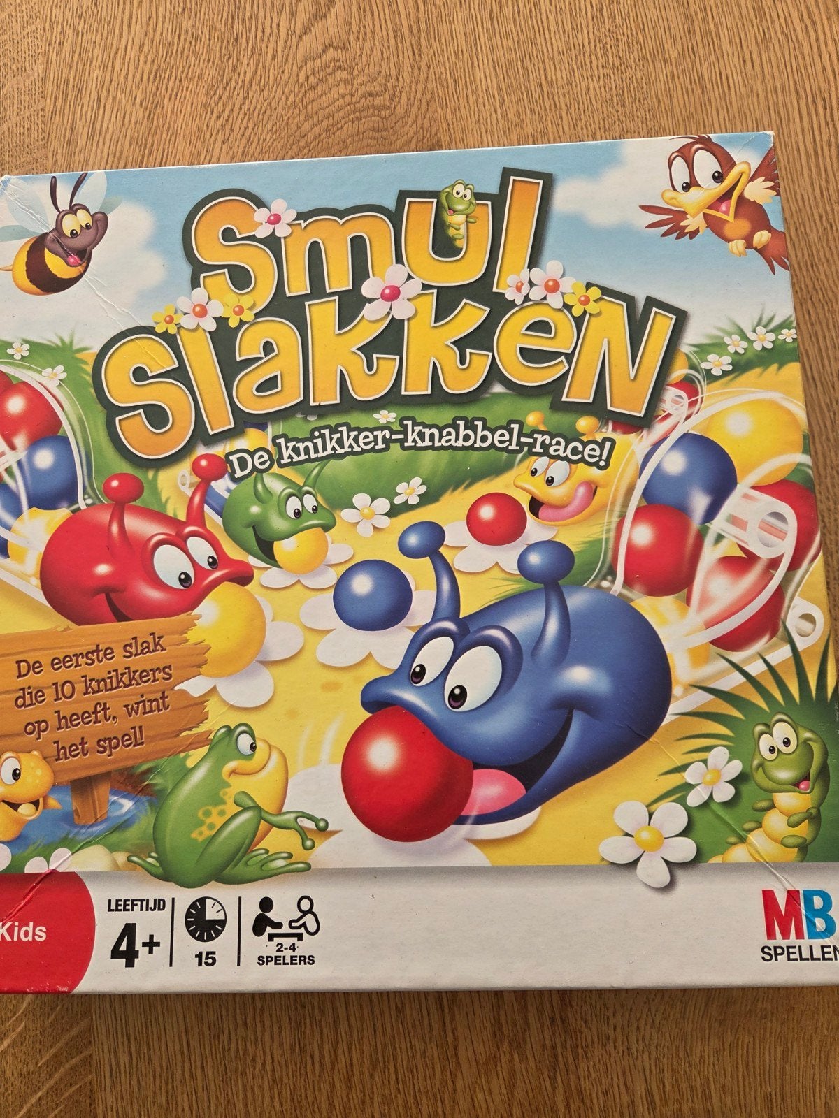 Smul Slakken - De knikker-knabbel-race!, Drie of vier spelers, Ophalen of Verzenden, Gebruikt