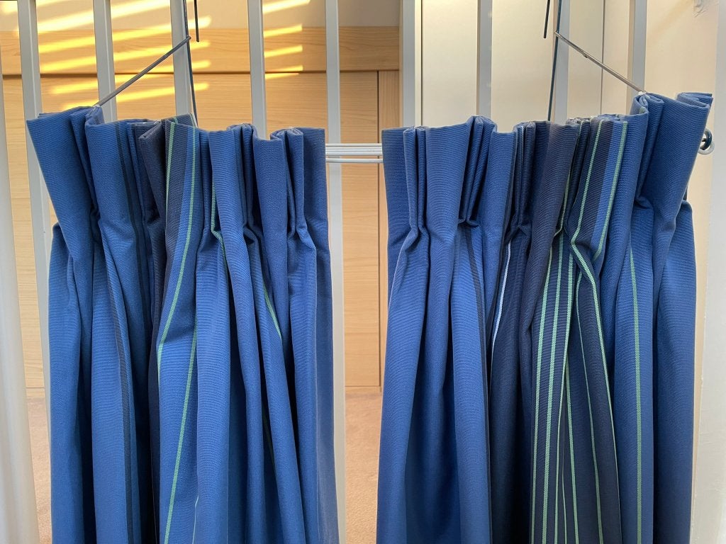 Donkerblauwe Gordijnen, Overige materialen, Gebruikt, Overige merken, 132 cm