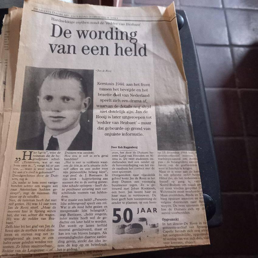 Krant: brabants dagblad,zaterdag 24 december 1994, Boeken, Oorlog en Militair, Ophalen of Verzenden, Tweede Wereldoorlog, Gelezen