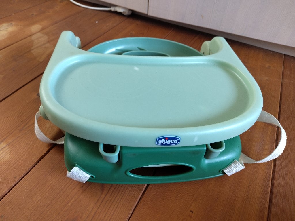 Stoelverhoger vakantie stoel chicco, Ophalen of Verzenden, Zo goed als nieuw, Overige typen, Gordel(s)