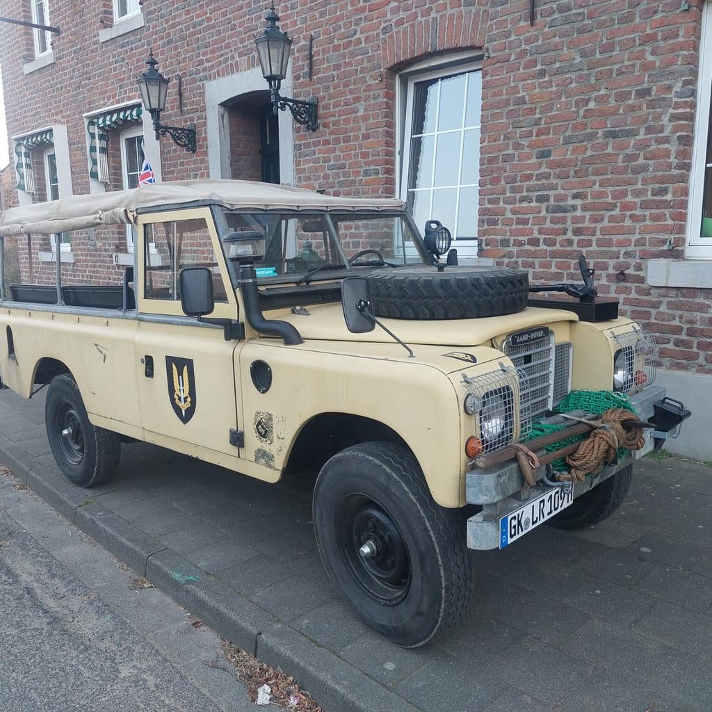Landrover series 3 109 canvas, Auto's, Land Rover, 1800 kg, Zwart, 4 cilinders, Handgeschakeld