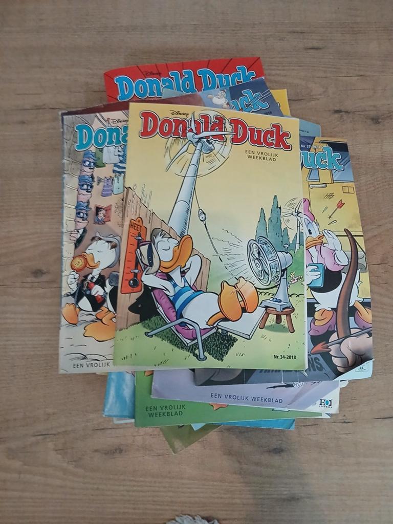 63 Donald duck strips, Meerdere stripboeken, Ophalen of Verzenden, Gelezen