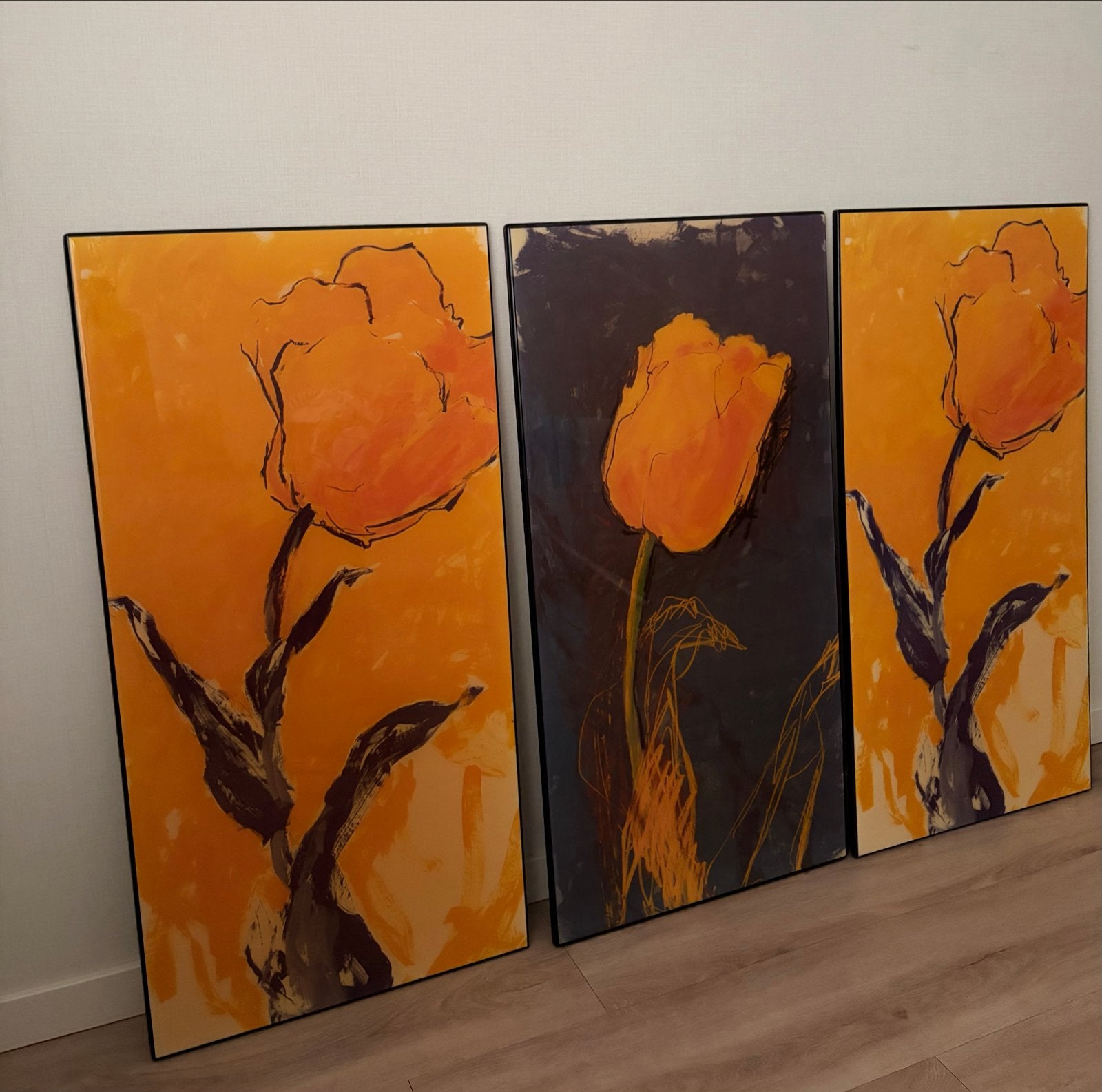 Drieluik schilderijen met oranje bloemen - 50x100 cm per stu, Antiek en Kunst, Kunst | Schilderijen | Modern, Bloemen, Overige technieken
