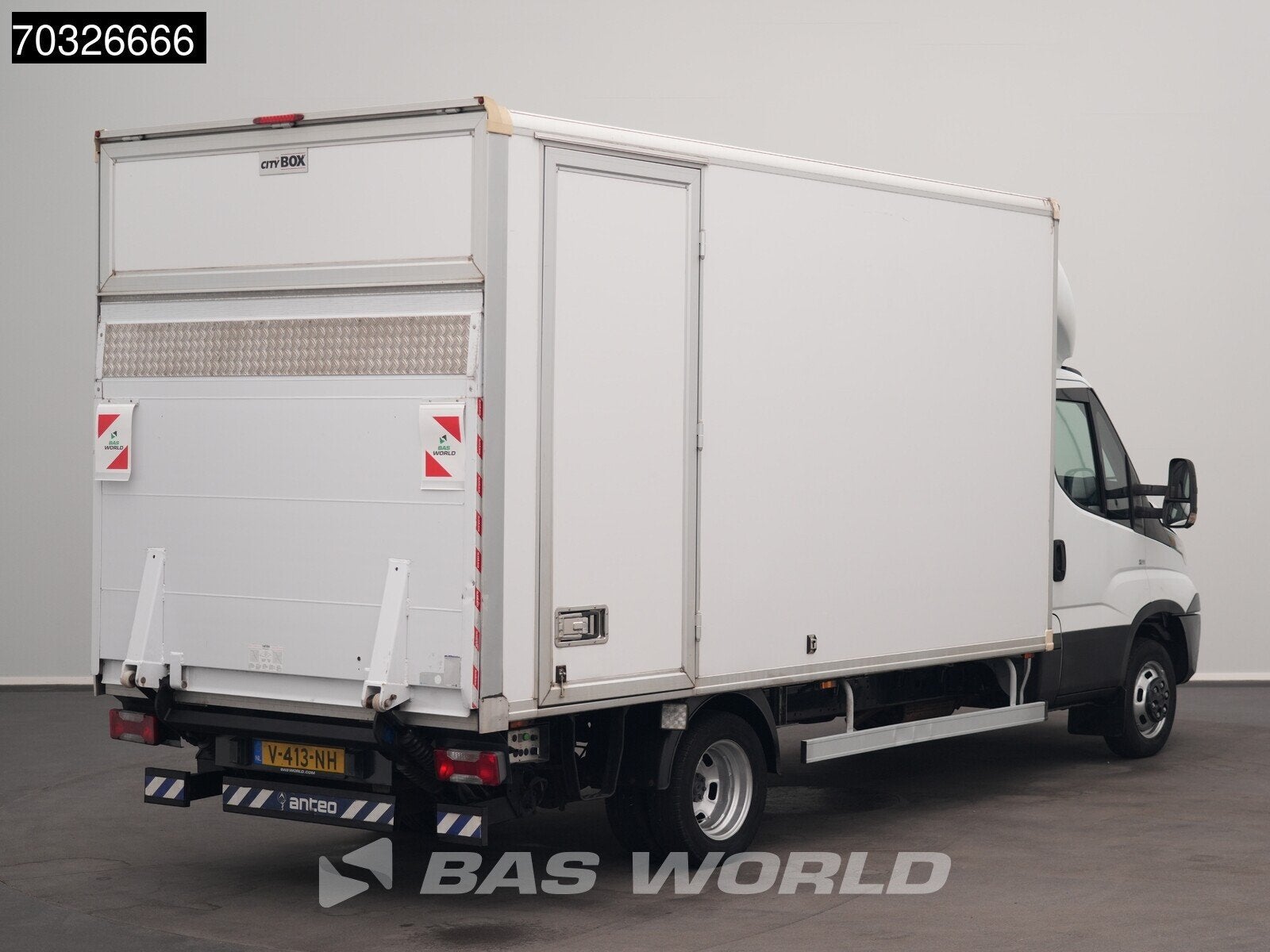 Iveco Daily 35C16 Automaat Laadklep Zijdeur Dubbellucht 160P, Auto's, Automaat, Stof, Gebruikt, Euro 6