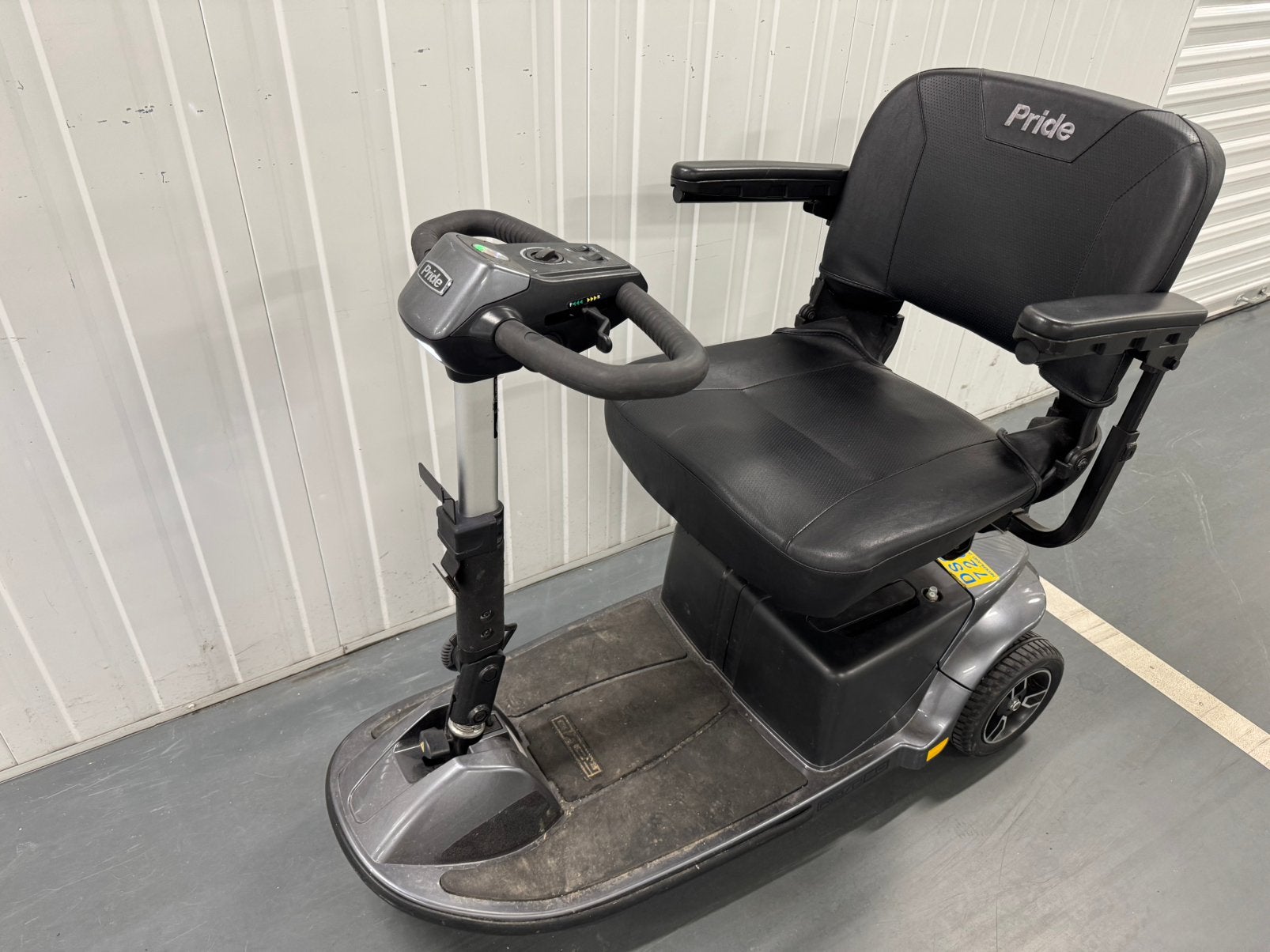 Te huur demontabele scootmobiel Pride Revo, Diversen, Ophalen, Zo goed als nieuw, Elektrische rolstoel