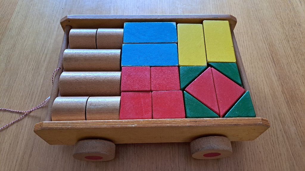 Houten blokkendoos op wielen, Kinderen en Baby's, Ophalen, Gebruikt