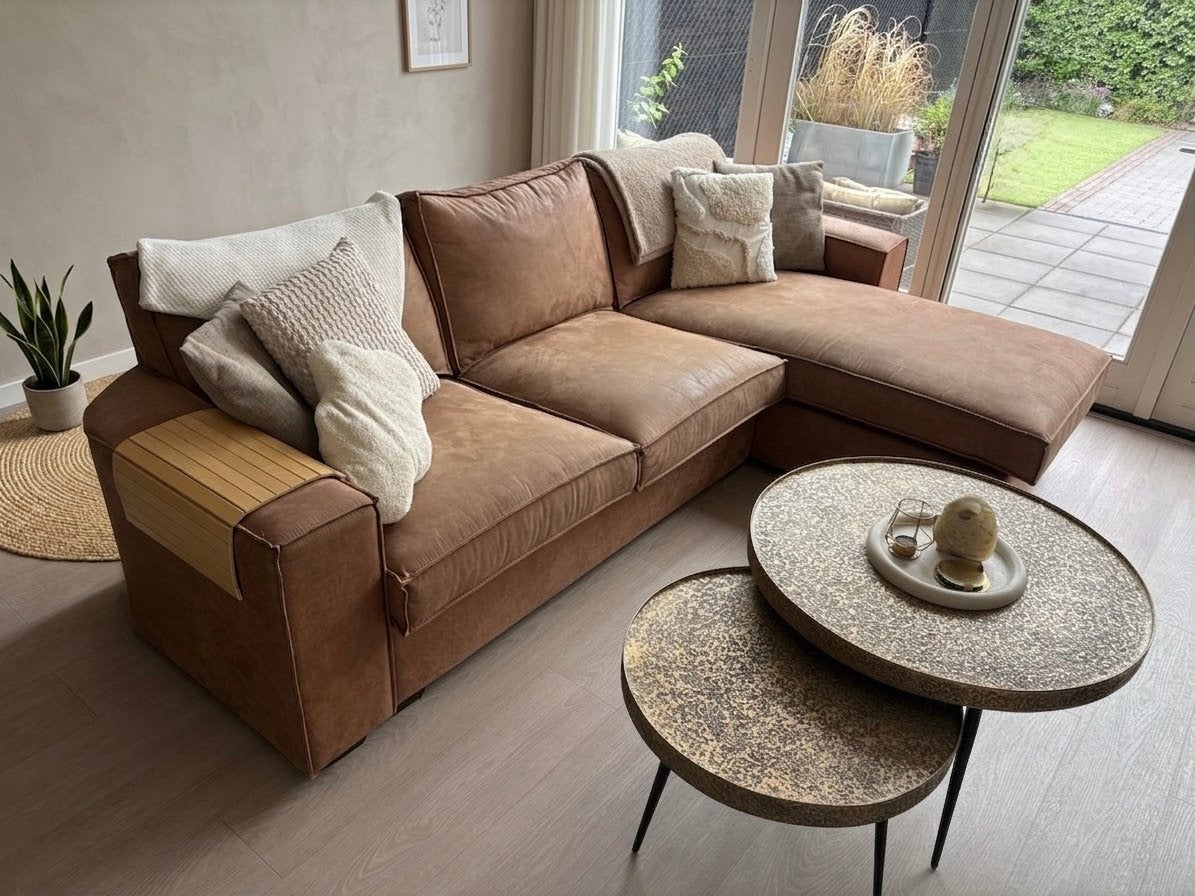 Suède hoekbank cognac – 270 cm – Seats and Sofas, Ophalen, 250 tot 300 cm, Gebruikt, 100 tot 125 cm