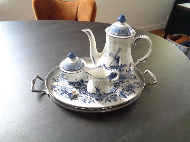 Fraai Delfts Blauw koffieset (koffiepot, dienblad, roomkan), Ophalen of Verzenden