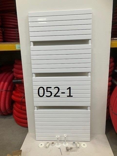 052. Opruiming Design Verticale en Handdoek Radiator, Ophalen, Radiator, Nieuw, Minder dan 60 cm