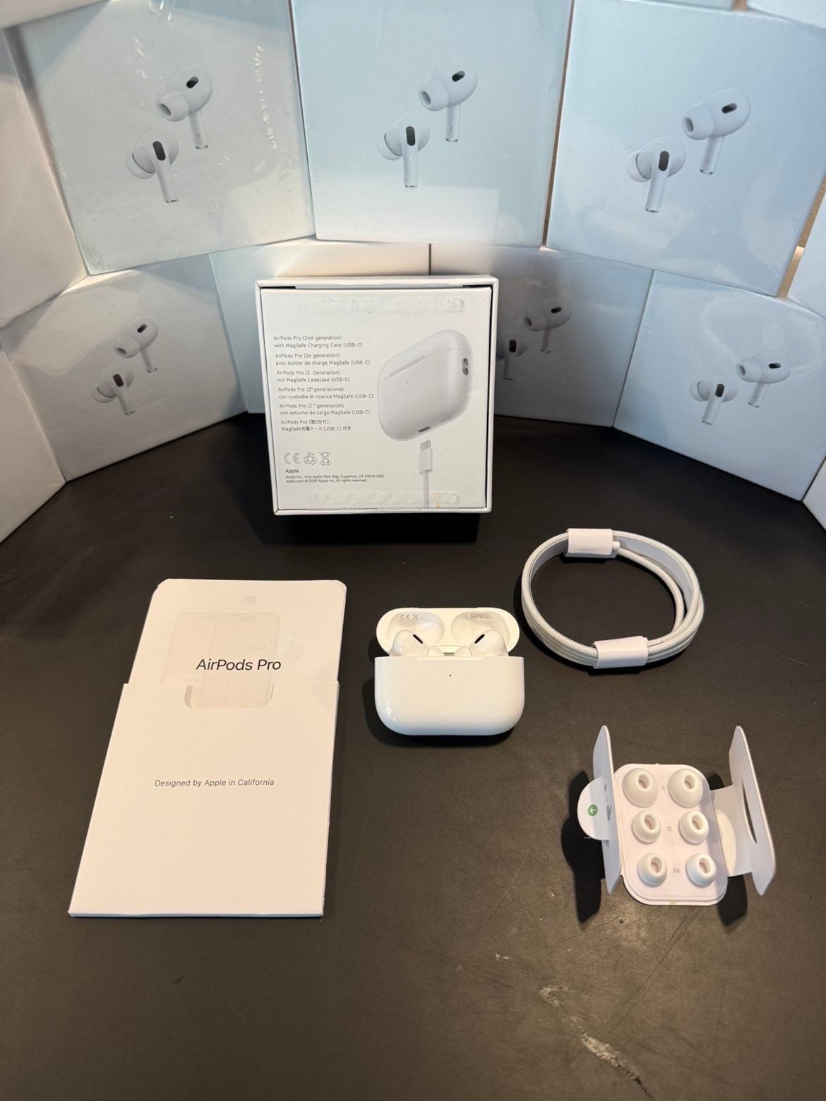 Airpods pro GESEALD!, Ophalen of Verzenden, Zo goed als nieuw