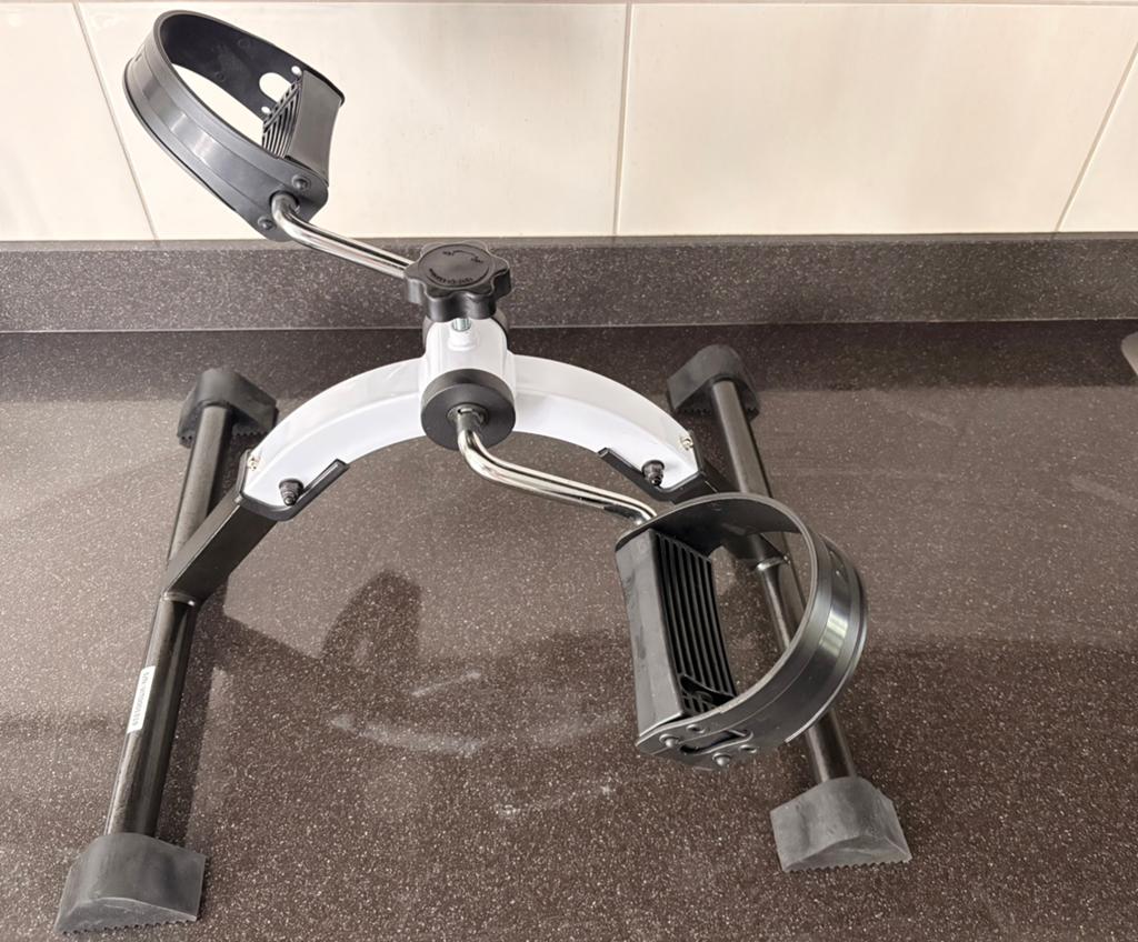 Stoelfiets of pedal trainer / mini hometrainer nieuw, Ophalen, Nieuw, Benen, Overige typen