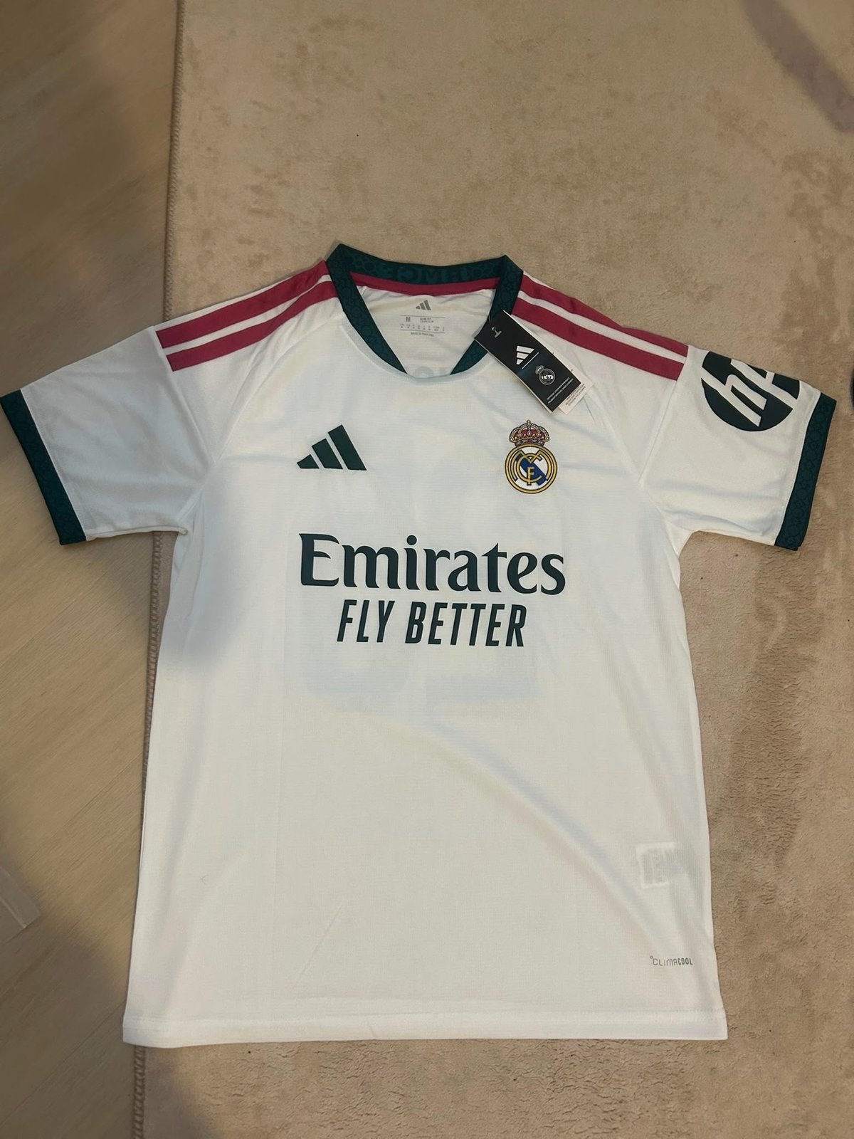 Real Madrid Thuisshirt 2026/2027 Yan Diomande #25, Verzamelen, Sportartikelen en Voetbal, Verzenden, Nieuw, Buitenlandse clubs