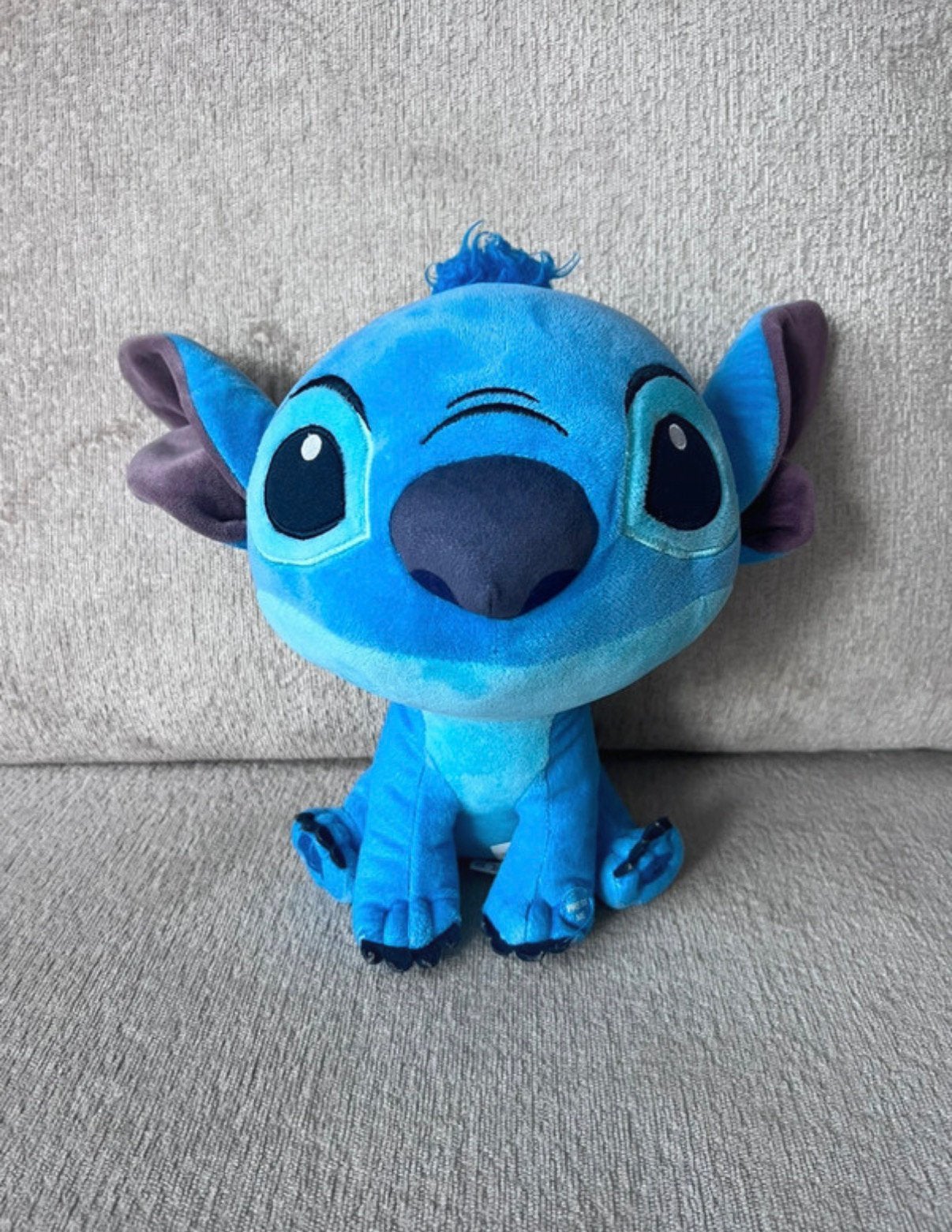 Disney Stitch knuffel met geluid - 30 cm, Disney, Overige typen, Blauw, Ophalen of Verzenden