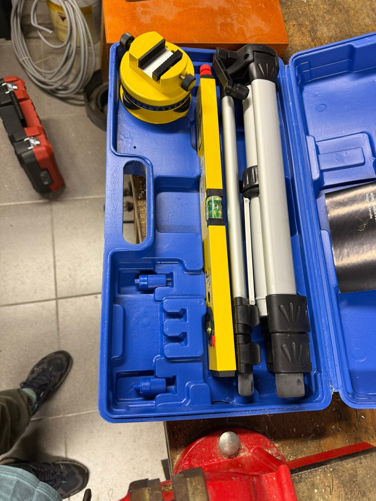Laser waperpas met statief en koffer nieuw, Ophalen of Verzenden, Nieuw