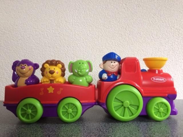 trein Playskool maakt dierengeluiden,muziek en toetert, Ophalen of Verzenden, Zo goed als nieuw