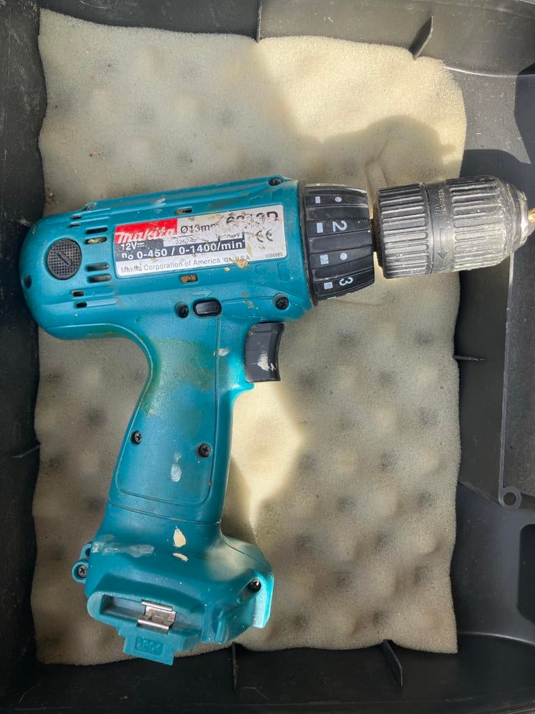 Makita Accu Boormachine 12V - Gebruikt, Ophalen, Gebruikt, Variabele snelheid, Boor- en Schroefmachine