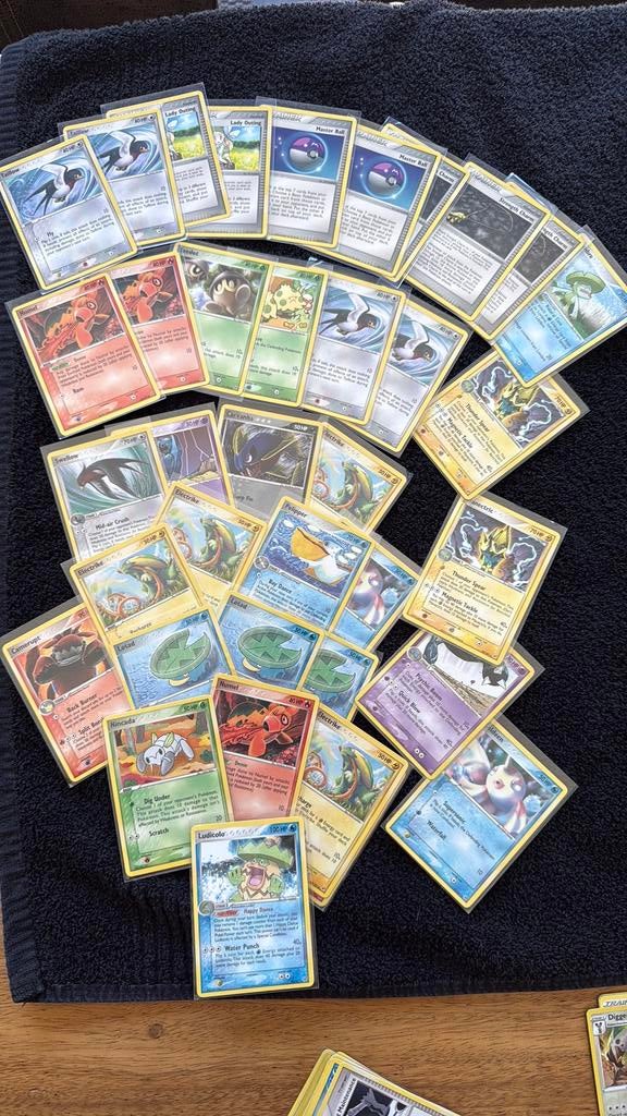 Pokemon Bulk, Ophalen of Verzenden, Zo goed als nieuw, Meerdere kaarten