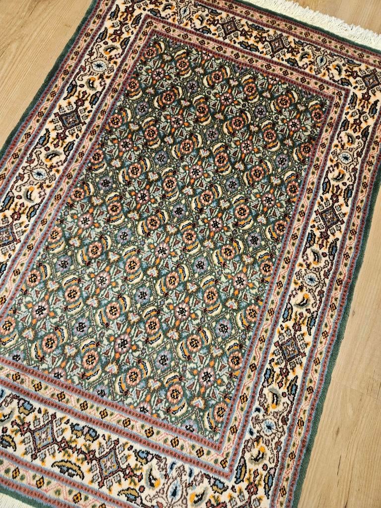 Handgeknoopt perzisch tapijt moud met zijde 125x80, Info@SlatsAntiek.nl, Crème, 100 tot 150 cm, Perzisch