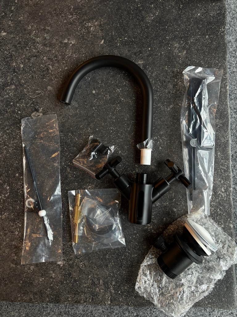 Steinberg Wastafelkraan - Mat Zwart PVD-coating, Doe-het-zelf en Verbouw, Sanitair, Ophalen, Nieuw, Kraan