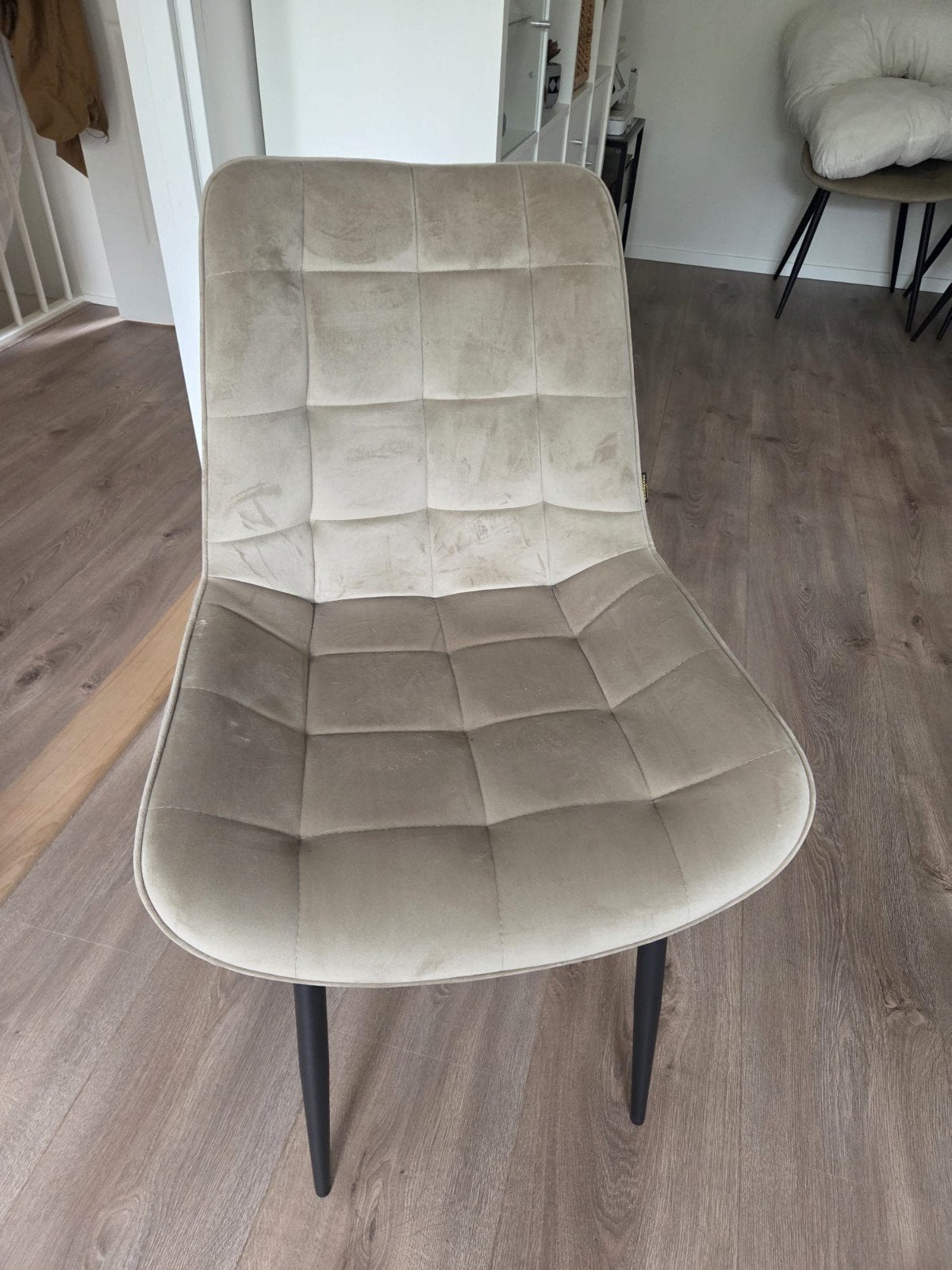 4 moderne industriële eetkamerstoelen taupe/beige, Ophalen, Overige kleuren, Industrieel, modern, velvet, Zo goed als nieuw