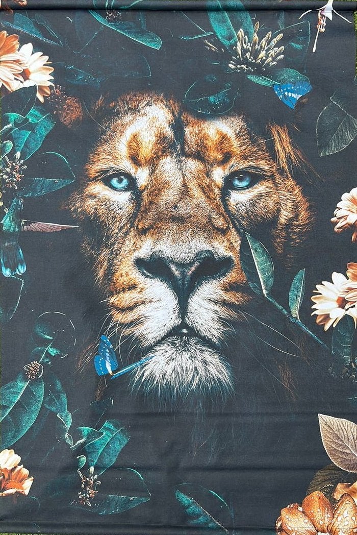 Doek met leeuw, Ophalen, Gebruikt, Meerkleurig, Met ophangsysteem