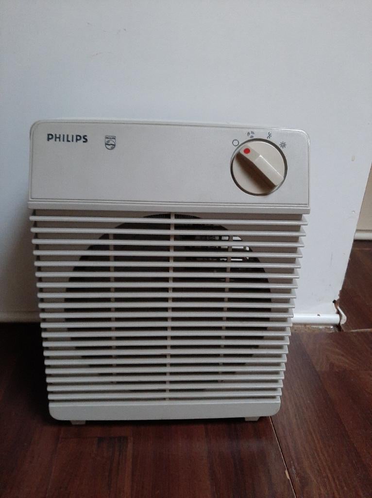 Philips Vrijstaande Ventilatorkachel Type HD3264/A, Huis en Inrichting, Kachels, Gebruikt, Overige soorten, Elektrisch, Ophalen of Verzenden