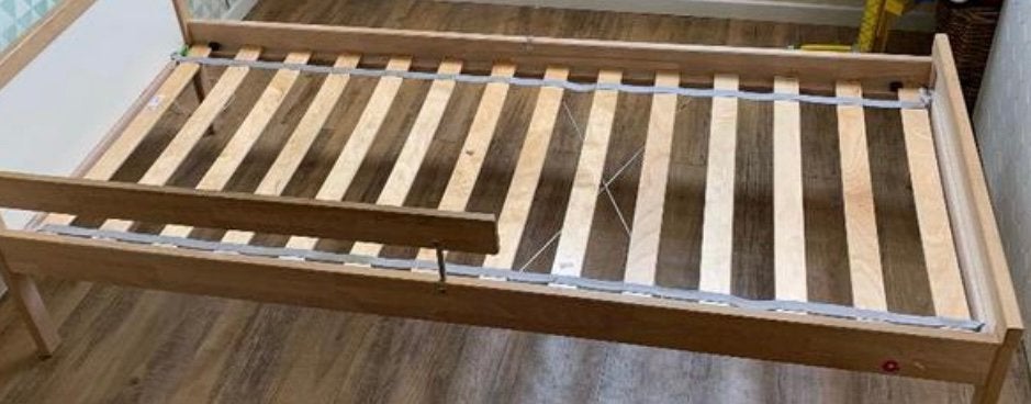 Kinderbed, Ophalen, Wit, Zo goed als nieuw, Hout