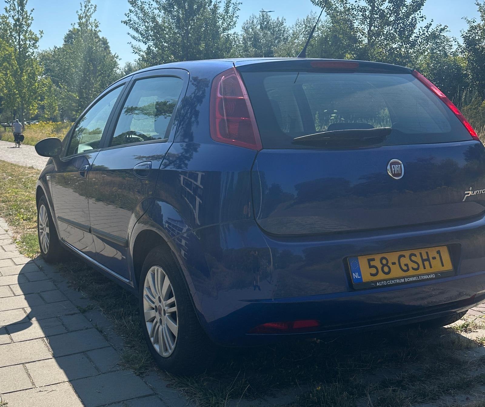 Fiat Grand Punto 2008 airco en nieuwe apk 5 deurs, Auto's, Stof, 1242 cc, 4 cilinders, Blauw