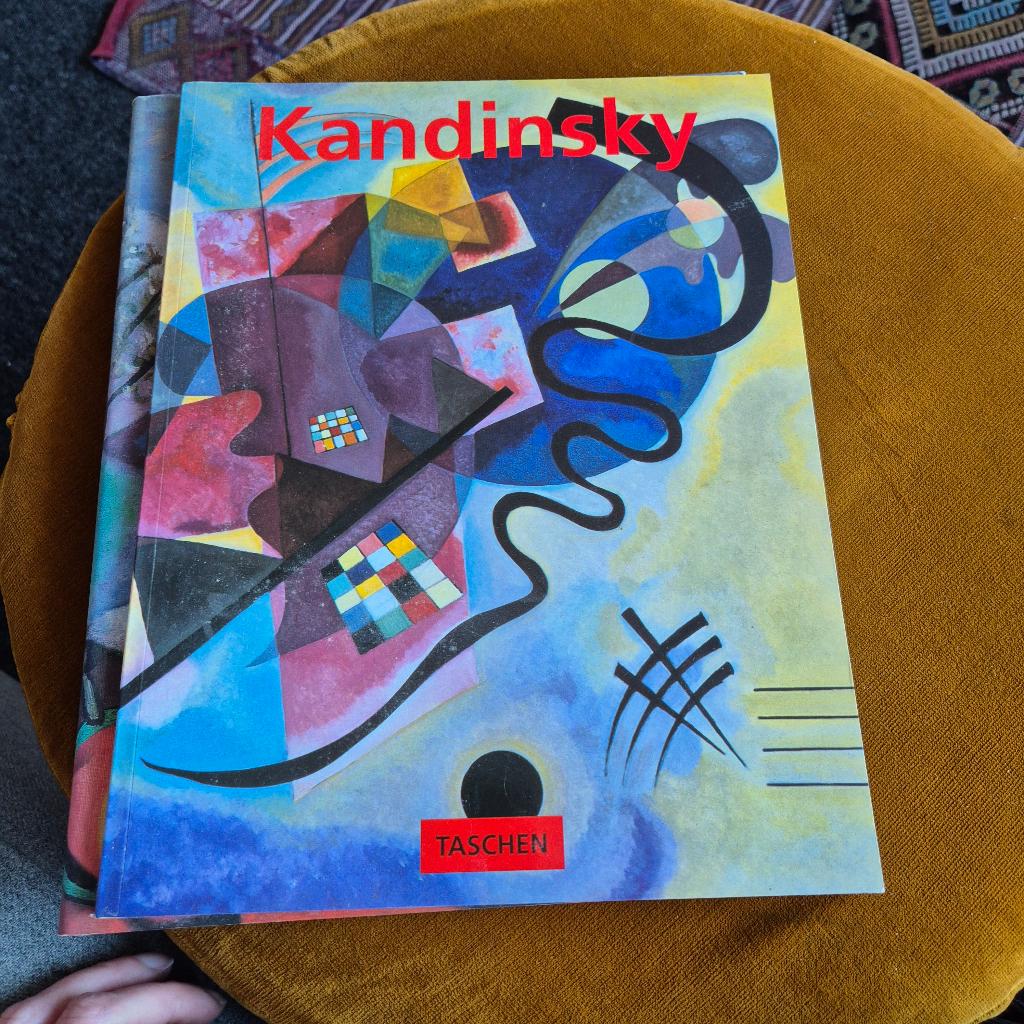Taschen 19 Kandinsky, Ophalen of Verzenden, Gelezen