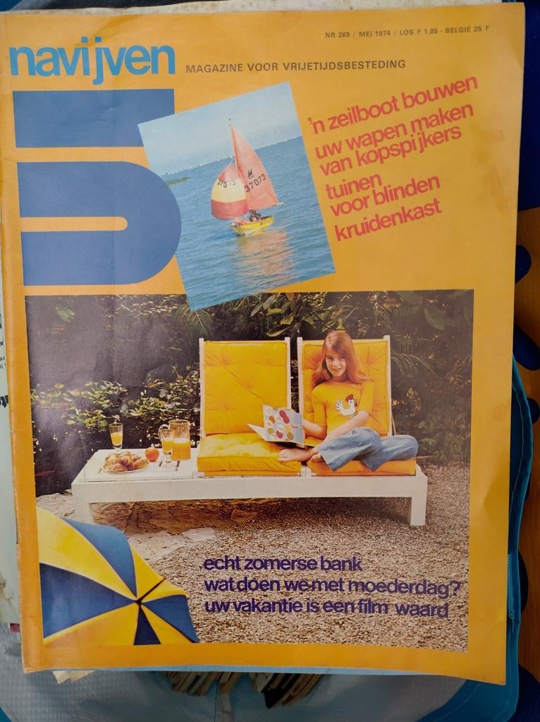 Maandblad Na Vijven, Ophalen