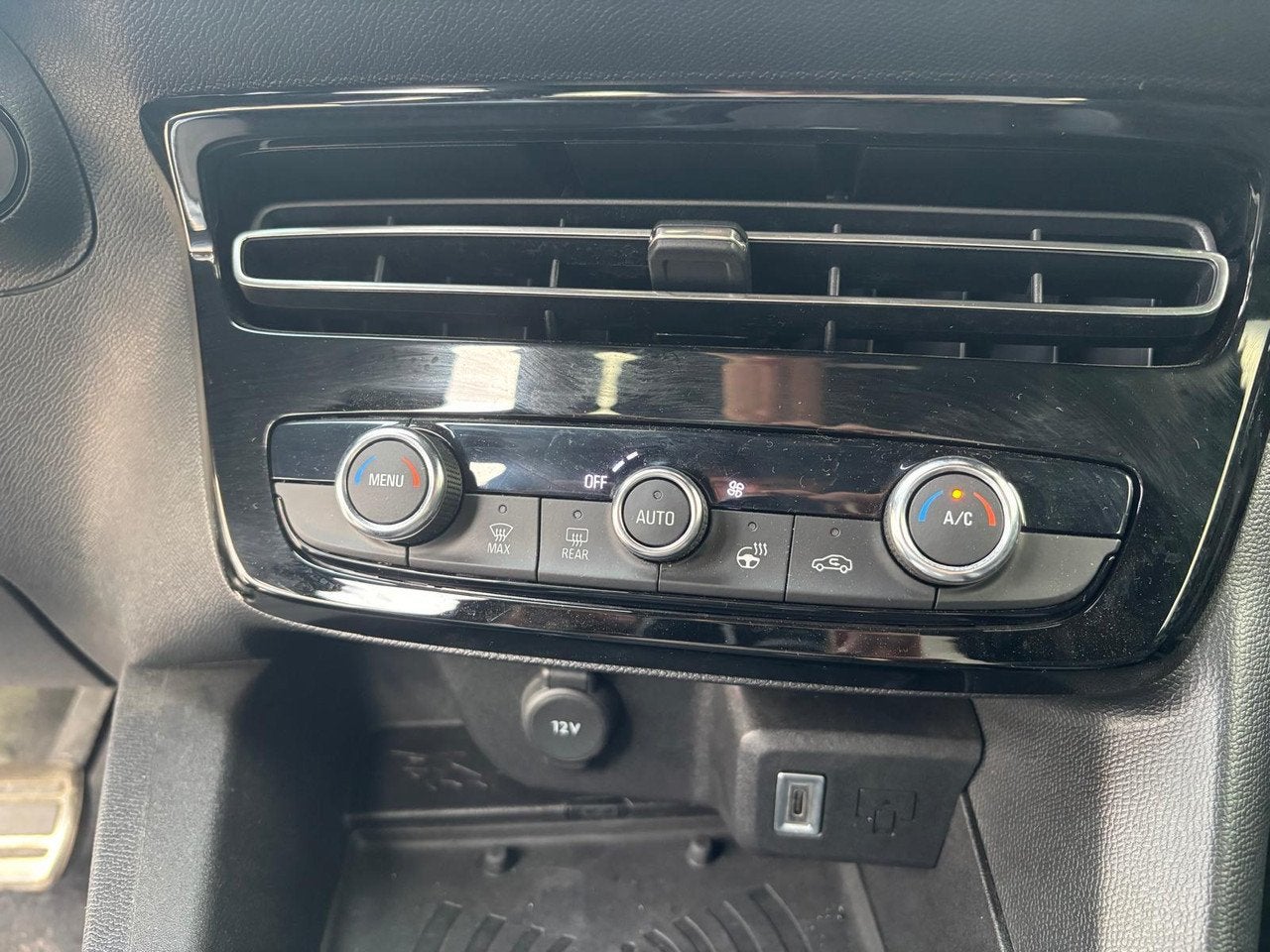 Foto 21 van Opel Mokka-e Electric GS 54 kWh | SOH 97,4% | Camera Achter